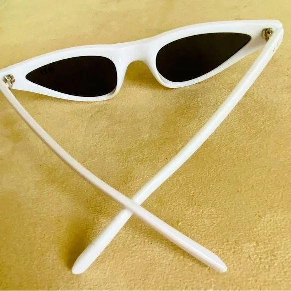 NWT White Slim-Lens Sunglasses, Retro, 50’s, by INDY - Picture 3 of 14